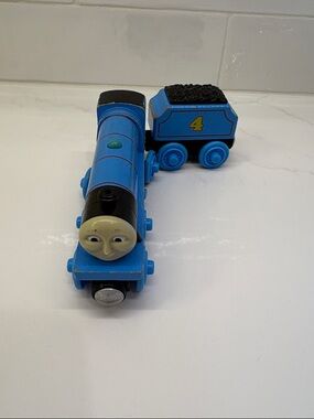 Thomas & Friends Wooden Railway Gordon and Tender
